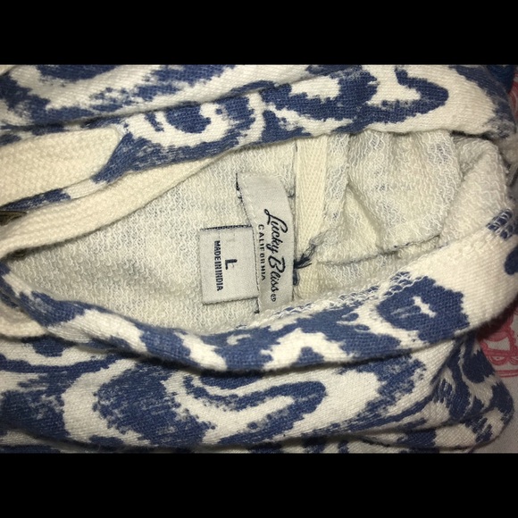 Lucky Brand zip up size large - Picture 3 of 3